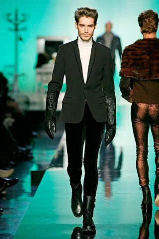 Look 43